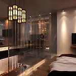 De Vins Sky Hotel Seminyak